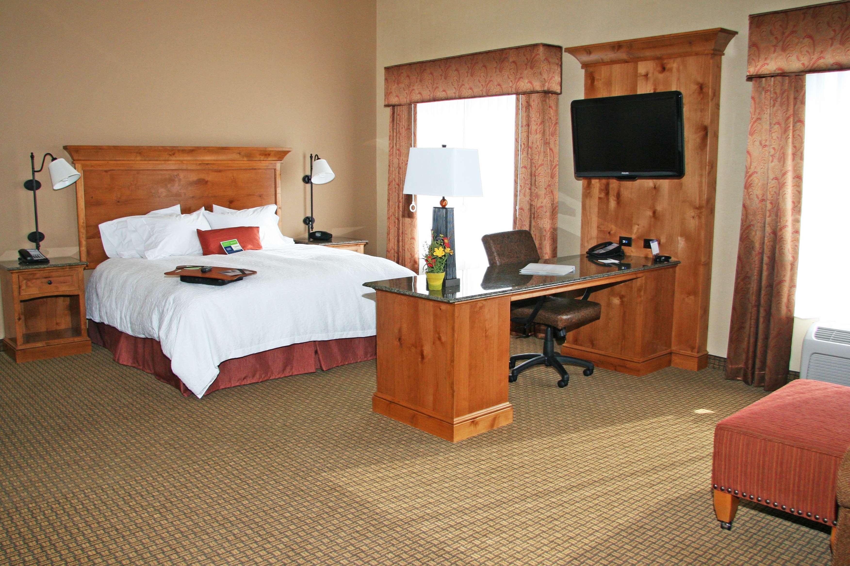 Hampton Inn & Suites Buffalo Quarto foto