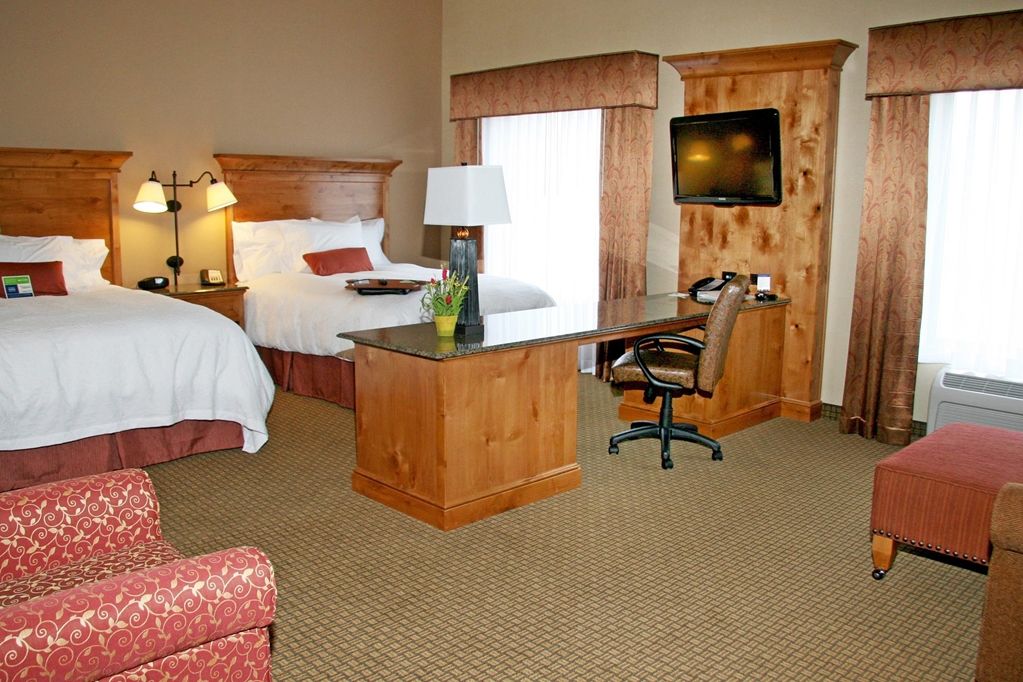 Hampton Inn & Suites Buffalo Quarto foto